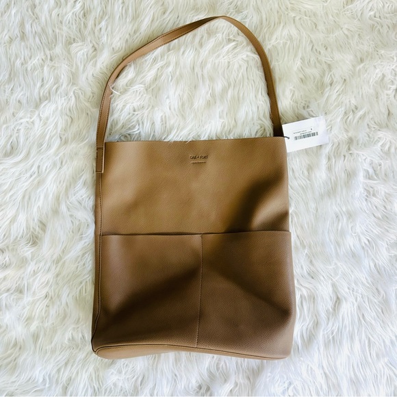NWT Oak+Fort Vegan Leather Tote Bag Taupe - Picture 2 of 10